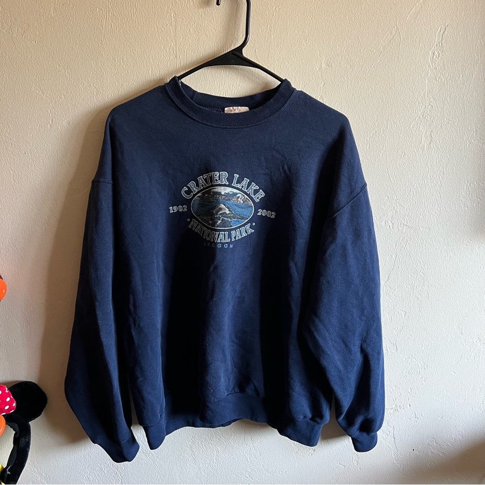 Vintage crewneck